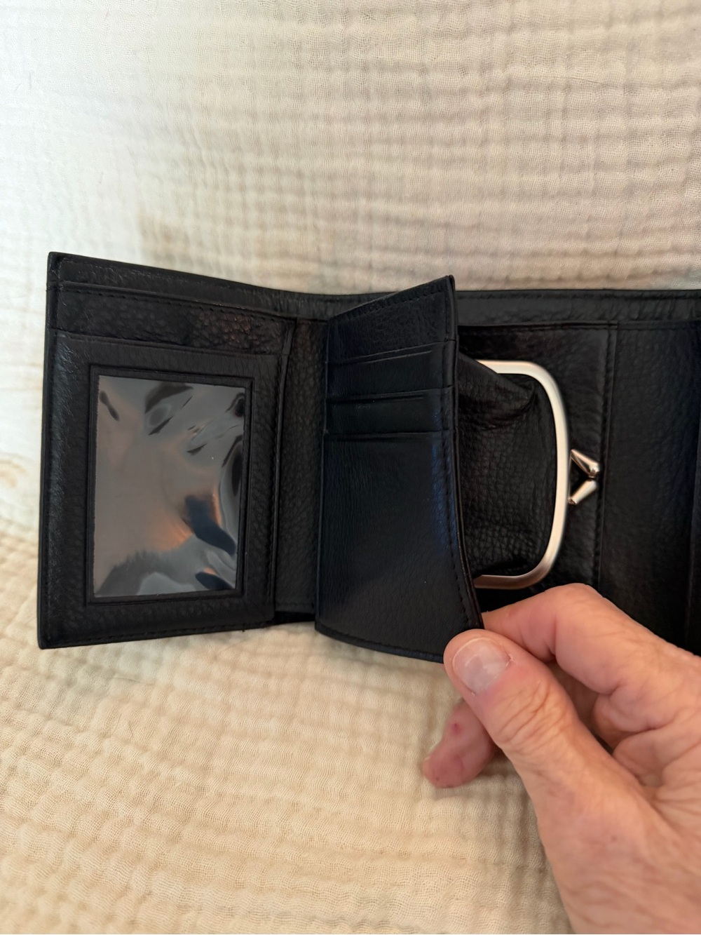 Brighton Black Croc-Embossed Leather Wallet/ Silver trim & kiss lock coin pouch. - Picture 4 of 11